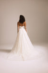 Agatha, dress from Collection Bridal by Nouvelle Amsale, Fabric: tulle