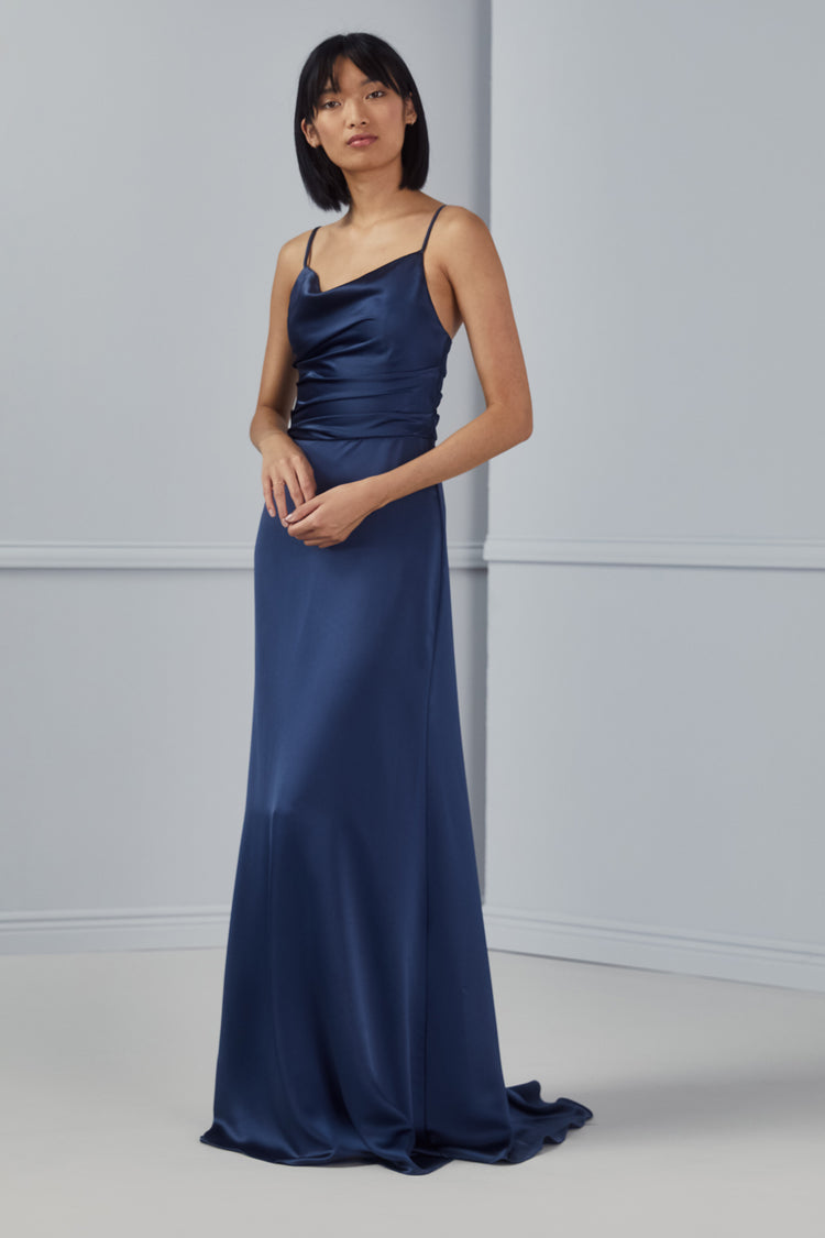 Cody, dress from Collection Bridesmaids by Amsale, Fabric: fluid-satin