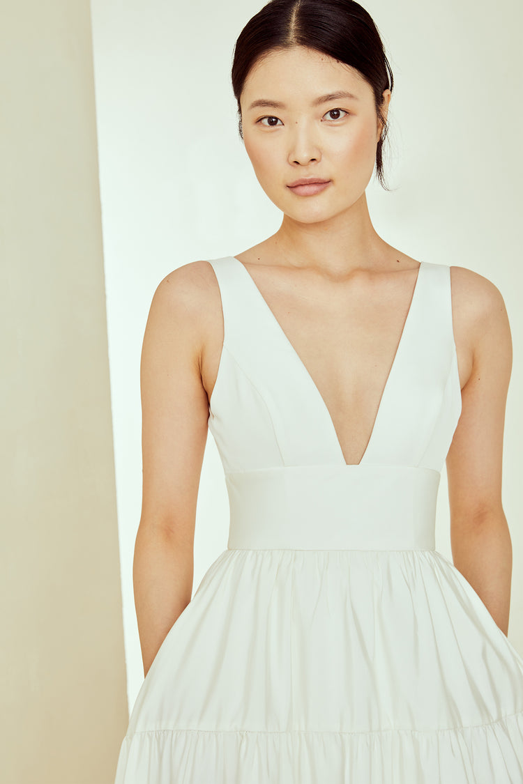 Connor, dress from Collection Bridal by Amsale, Fabric: faille
