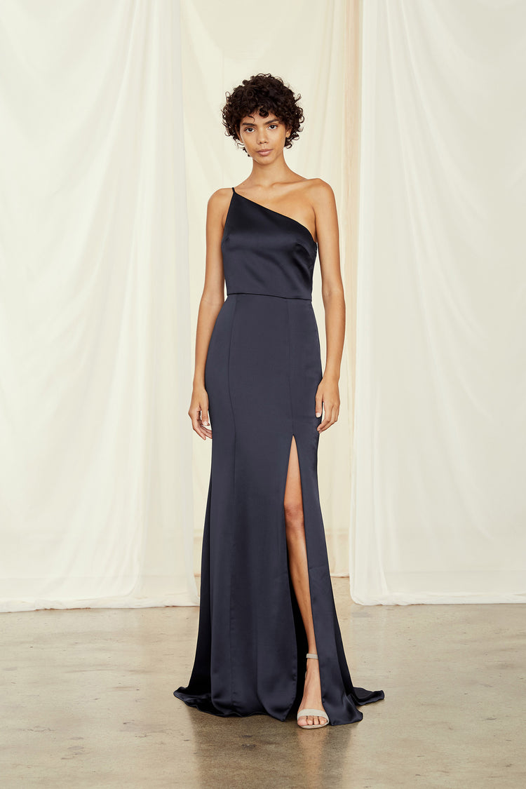 Kaia, dress from Collection Bridesmaids by Amsale, Fabric: fluid-satin