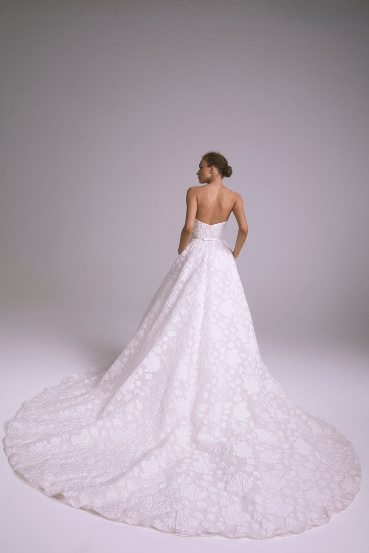 Devon, dress from Collection Bridal by Amsale, Fabric: faille