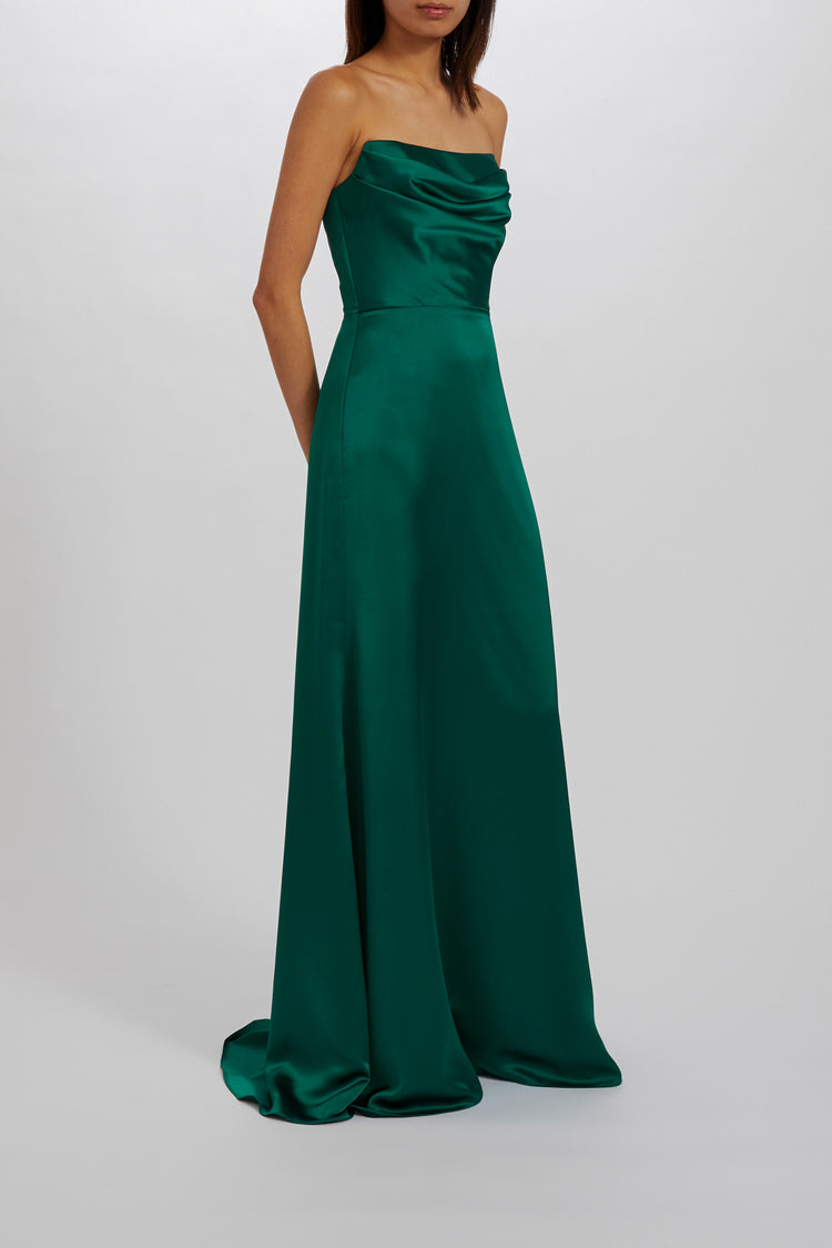 Jara, dress from Collection Bridesmaids by Amsale, Fabric: fluid-satin