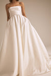Atlas, dress from Collection Bridal by Nouvelle Amsale, Fabric: duchess-satin