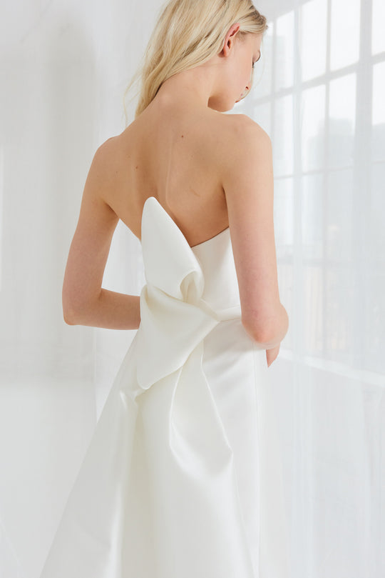 Elona, $4,400, dress from Collection Bridal by Amsale