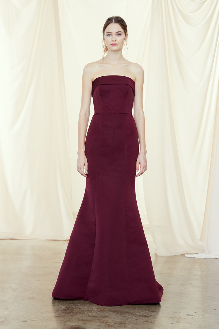 Jaylin, dress from Collection Bridesmaids by Amsale, Fabric: faille