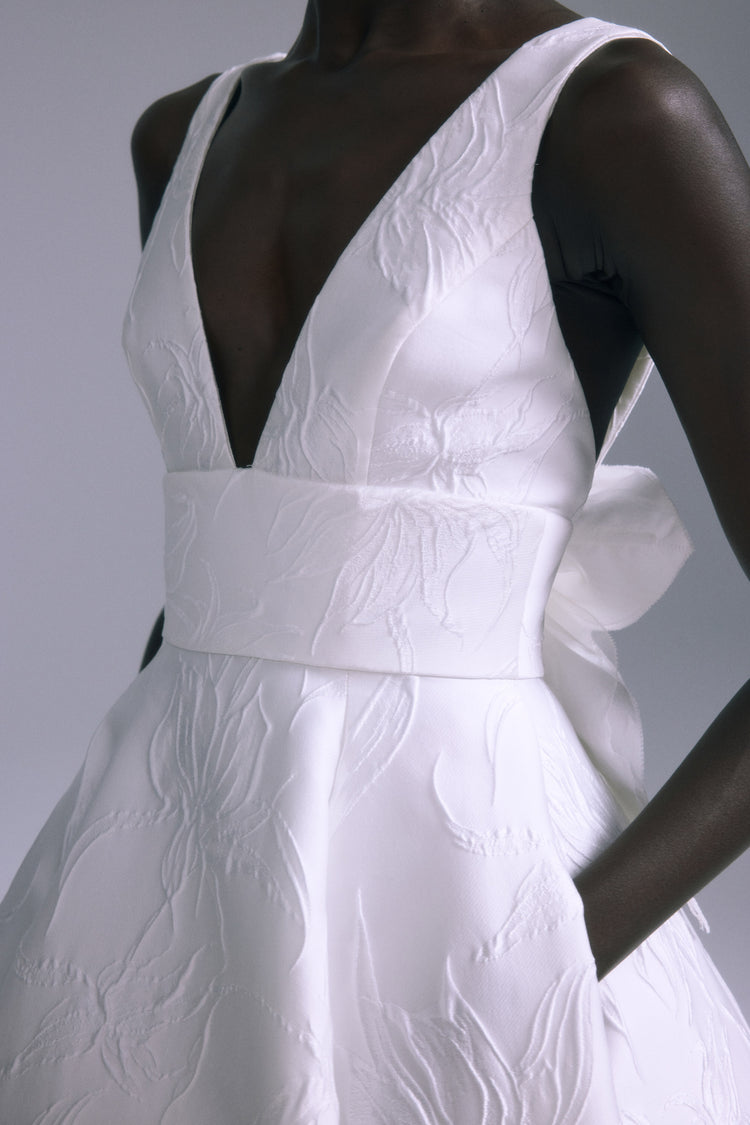 Lilly, dress from Collection Bridal by Amsale, Fabric: jacquard