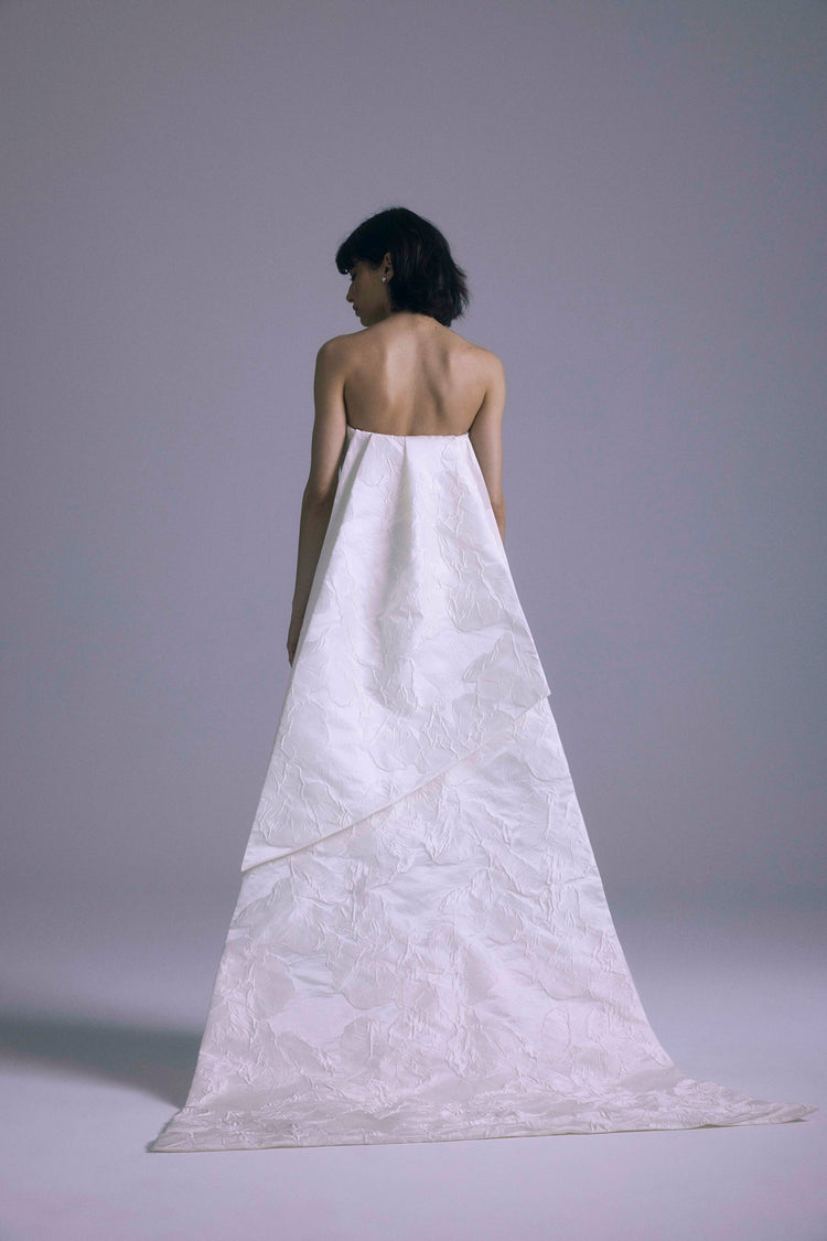 Petra Silk-White-Ivory / mm / Extra Length | Amsale Petra Silk-White-Ivory / mm / Extra Length | Amsale