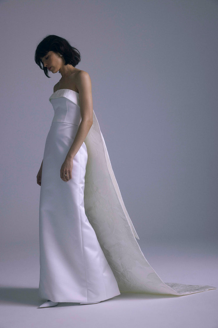 Petra, dress from Collection Bridal by Amsale, Fabric: italian-double-face-duchess-satin