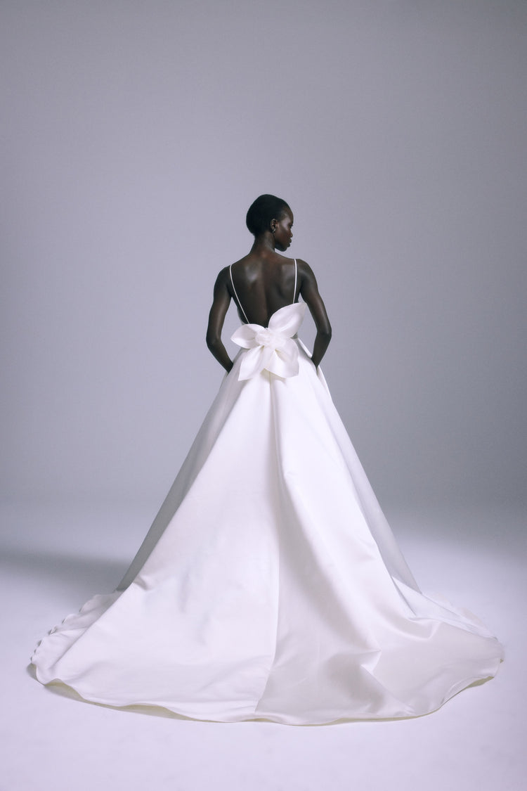 Rin, dress from Collection Bridal by Amsale, Fabric: satin