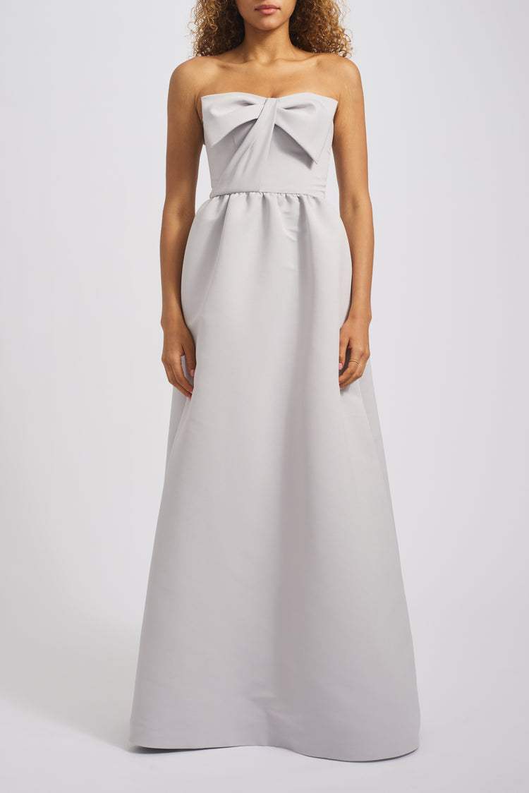 Abby, dress from Collection Bridesmaids by Amsale, Fabric: faille