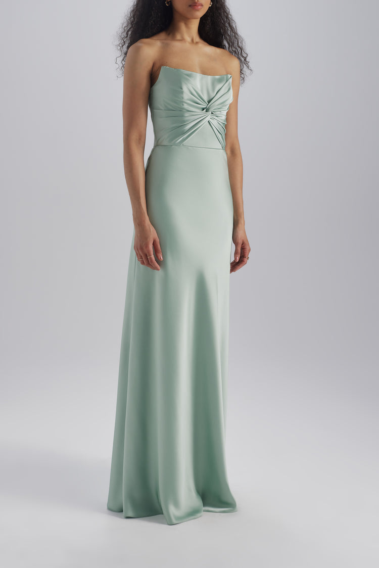 Aretha, dress from Collection Bridesmaids by Amsale, Fabric: fluid-satin