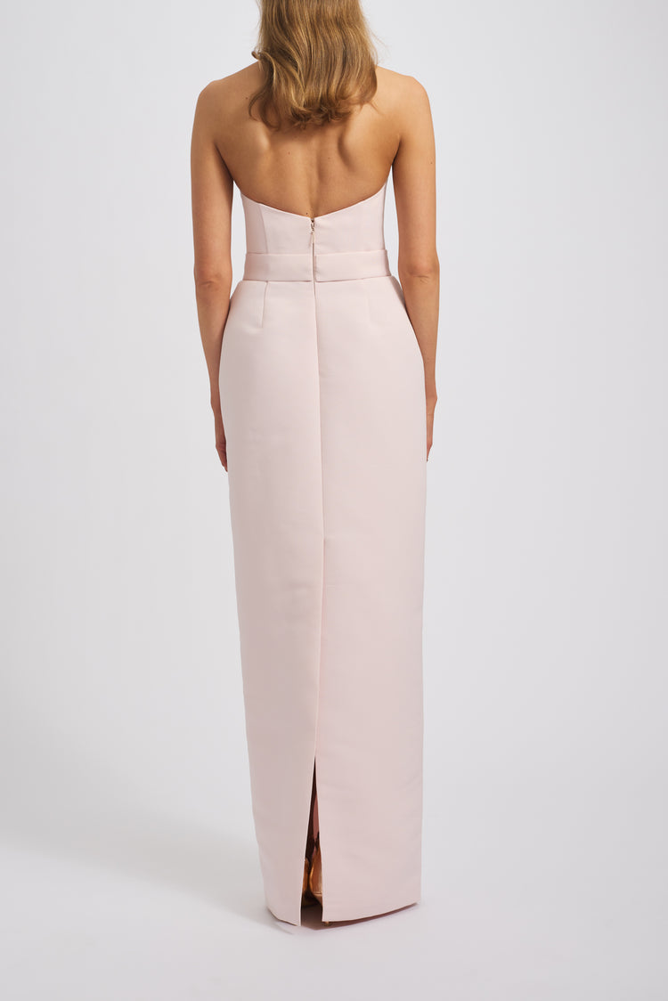 Callista, dress from Collection Bridesmaids by Amsale, Fabric: faille