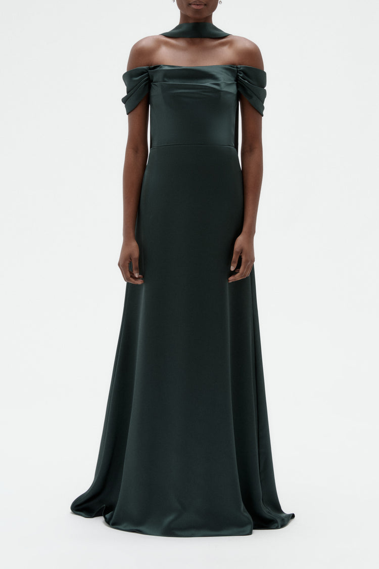 daphne satin dress Daphne : A sleek fitted wedding gown with a square neck + tie back det Aesling
