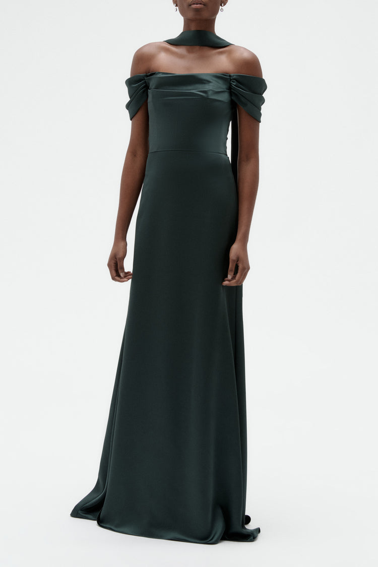 Daphne, dress from Collection Bridesmaids by Amsale, Fabric: fluid-satin