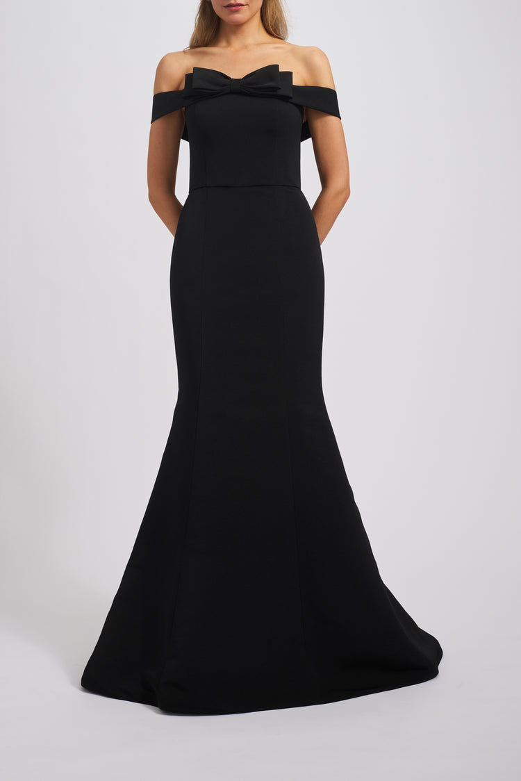 Juna, dress from Collection Bridesmaids by Amsale, Fabric: faille