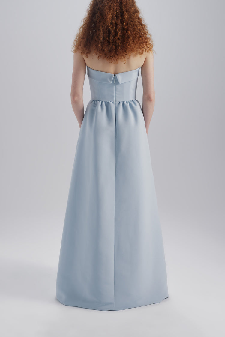Kenley, dress from Collection Bridesmaids by Amsale, Fabric: faille