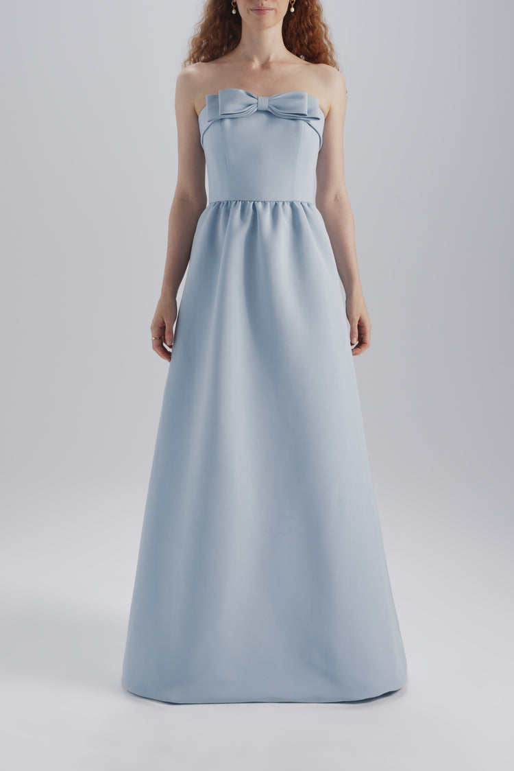 Kenley, dress from Collection Bridesmaids by Amsale, Fabric: faille