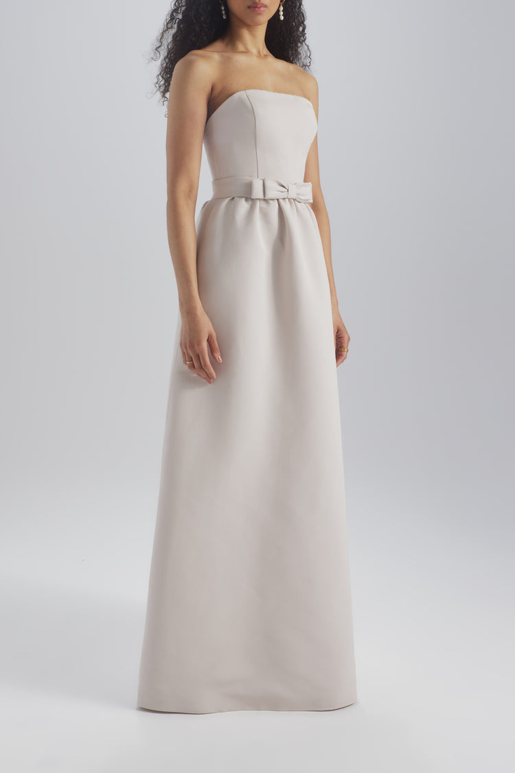 Kiki, dress from Collection Bridesmaids by Amsale, Fabric: faille