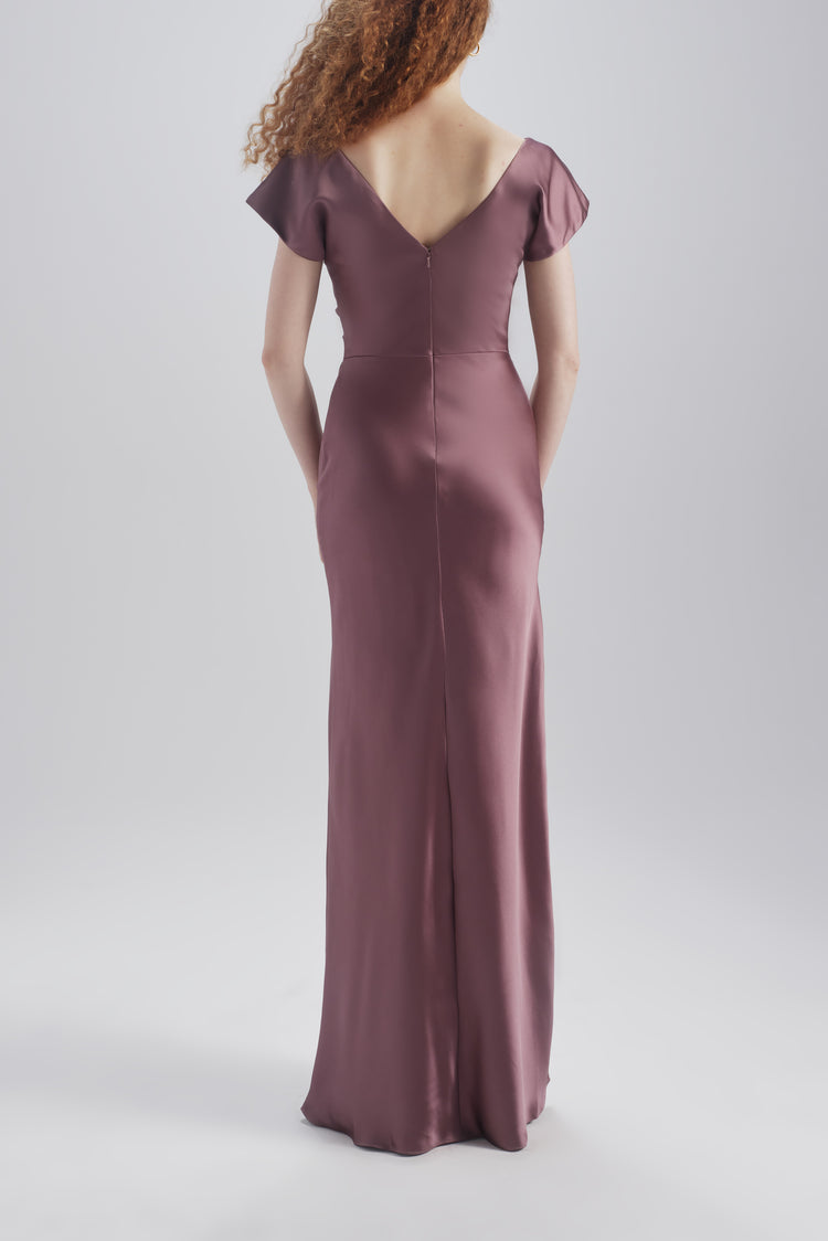 Linda, dress from Collection Bridesmaids by Amsale, Fabric: fluid-satin