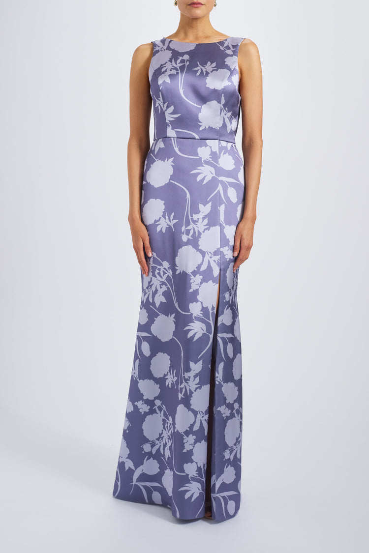 True, dress from Collection Bridesmaids by Amsale, Fabric: print-fluid-satin
