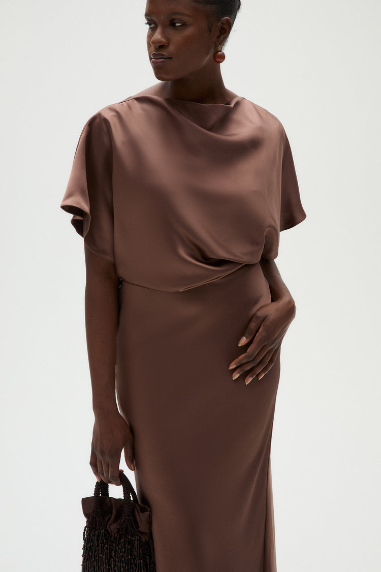 Fluid Satin Draped Gown, dress from Collection Evening by Amsale, Fabric: fluid-satin