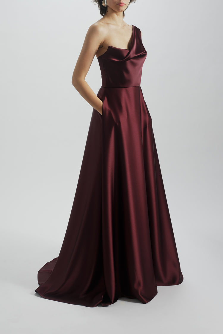 One Shoulder Drape Gown, dress from Collection Evening by Amsale, Fabric: fluid-satin