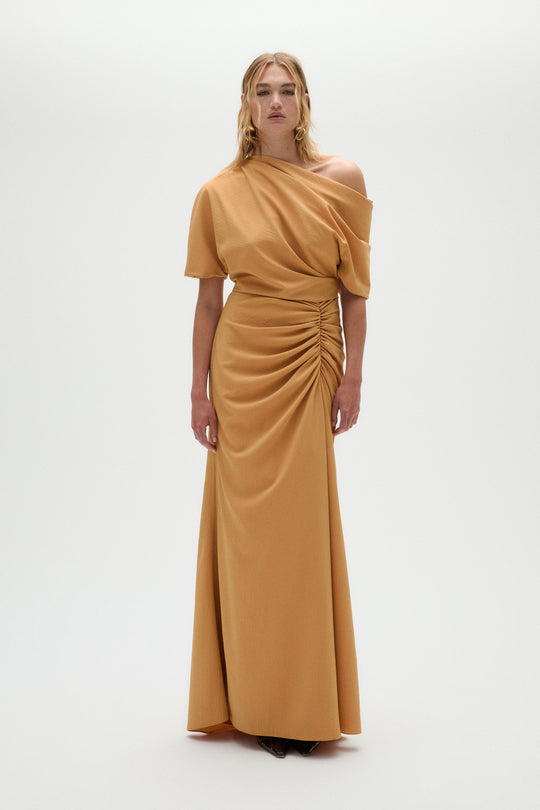 Pebble Crepe Slouch Dress, $1,250, dress from Collection Evening by Amsale, Fabric: crepe
