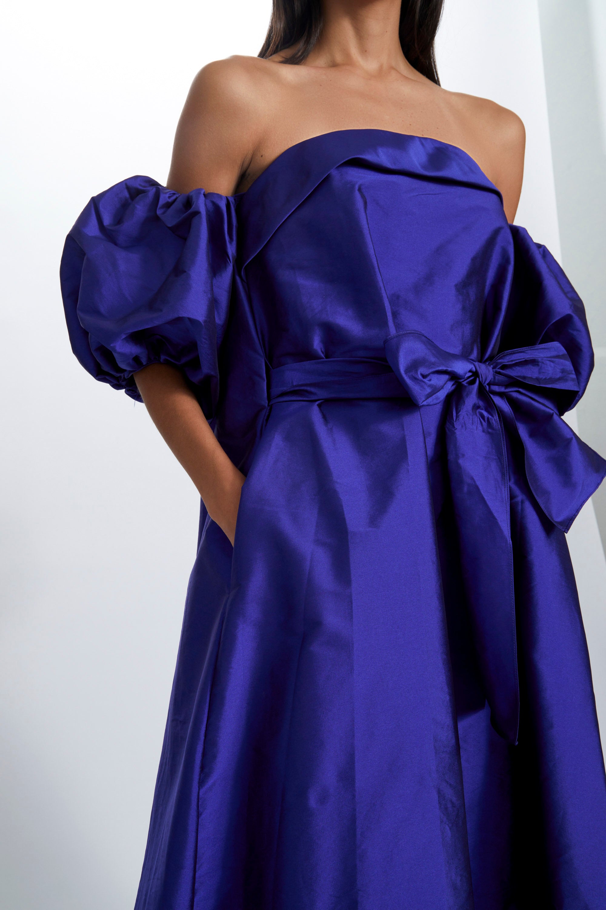 Amsale Blue Taffeta Strapless Gown with Cropped Ruffle outlet Trim Jacket Size 10