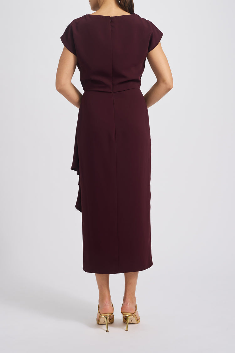 Image number 4: P796 - Black, back view