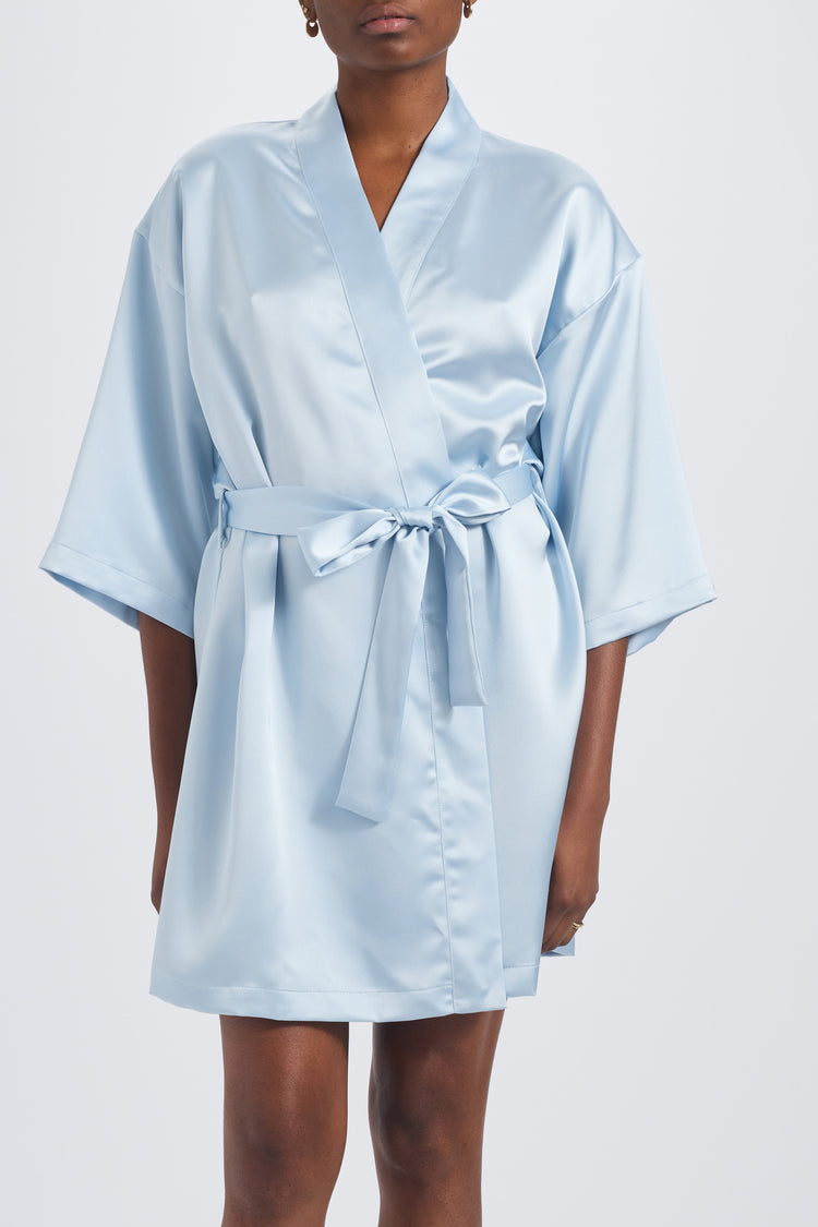 Fluid Satin Robes, dress from Collection Accessories by Amsale, Fabric: fluid-satin
