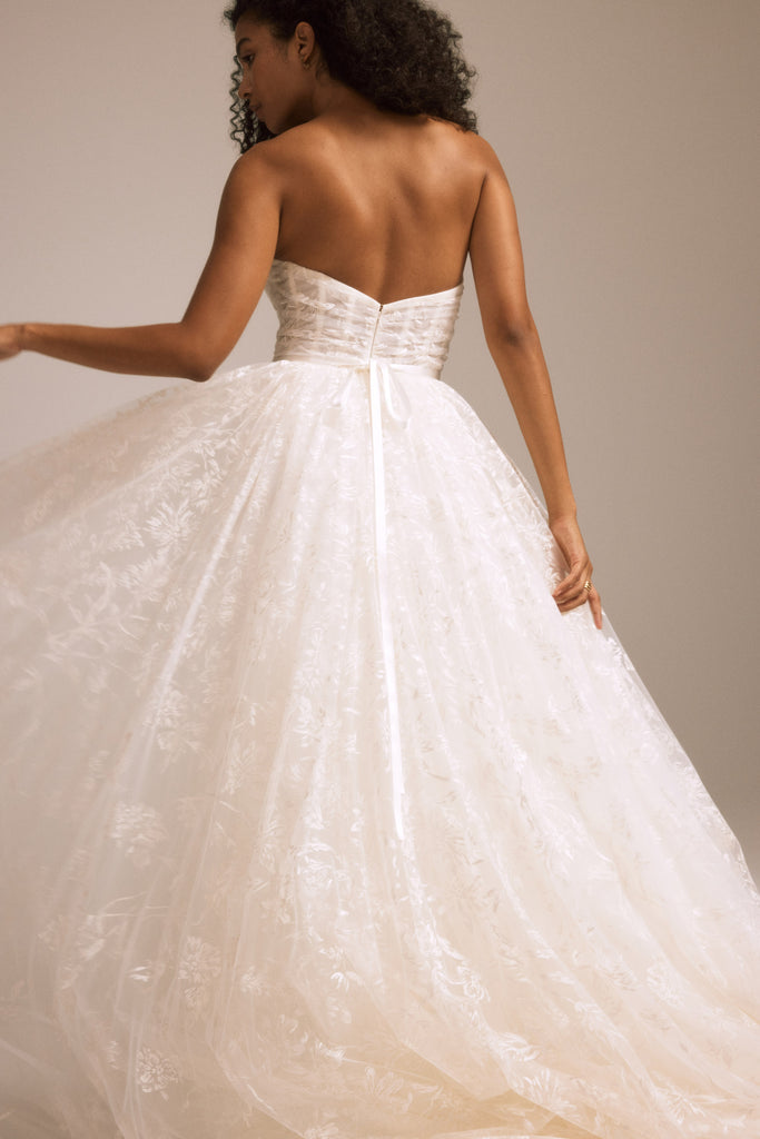 Product Agatha Image