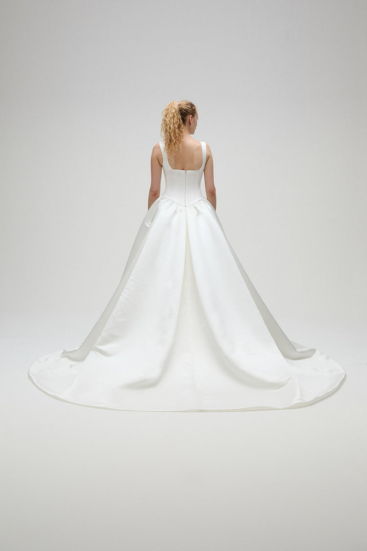 Image number 4: Jackson, back view