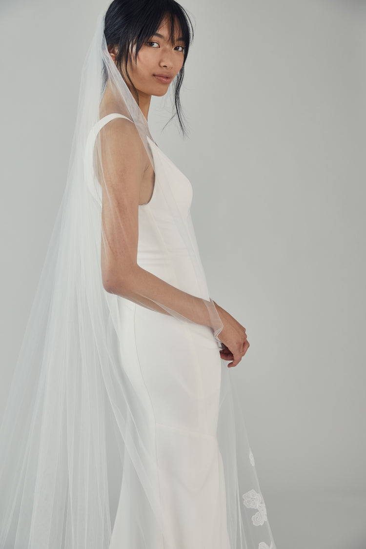 R326V - Cathedral length veil with wide lace border – Amsale