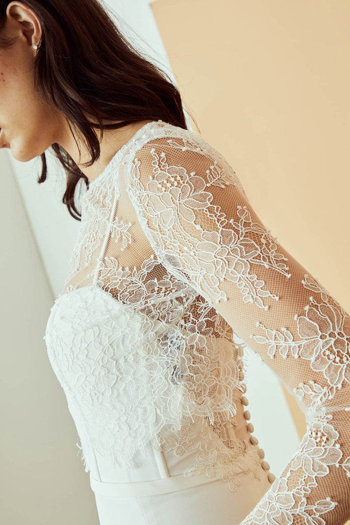 Product Chantilly Lace Topper Image