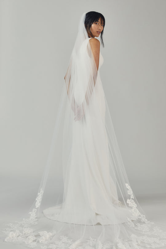 R364V - Cathedral length veil with sequin lace border