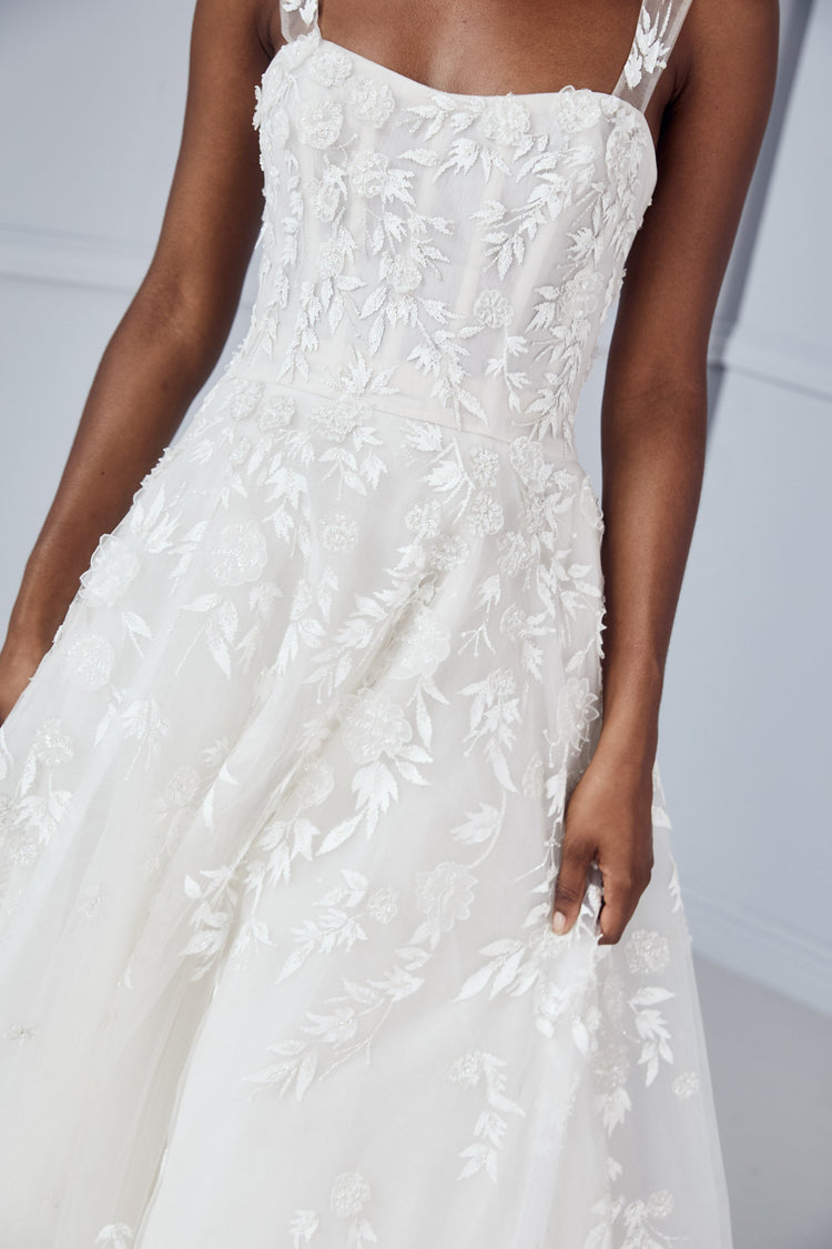Yumi Fino-Creme / SS | Amsale Yumi Fino-Creme / SS | Amsale