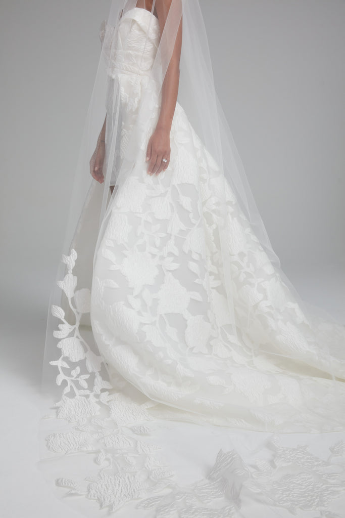 Product AVM755 - Ivory Image