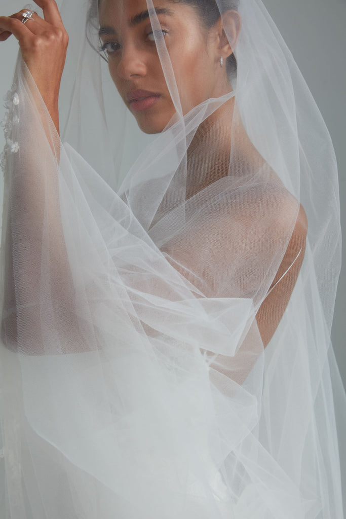 Product AVA846 - Veil (Sylvie) - Ivory Image