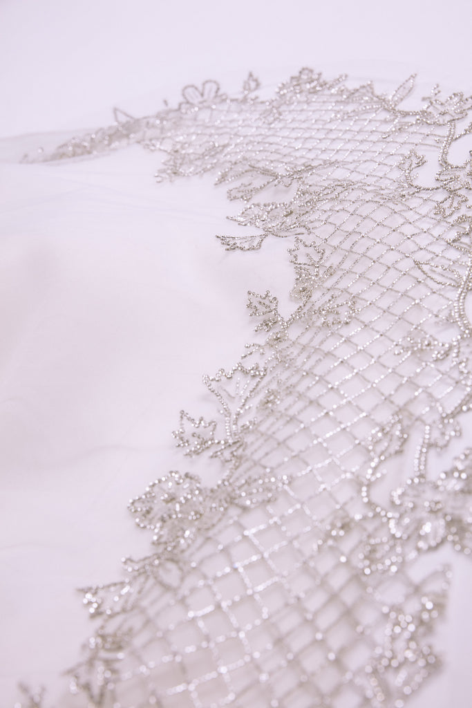 Product AVA816 - Hand Beaded Veil - Ivory Image