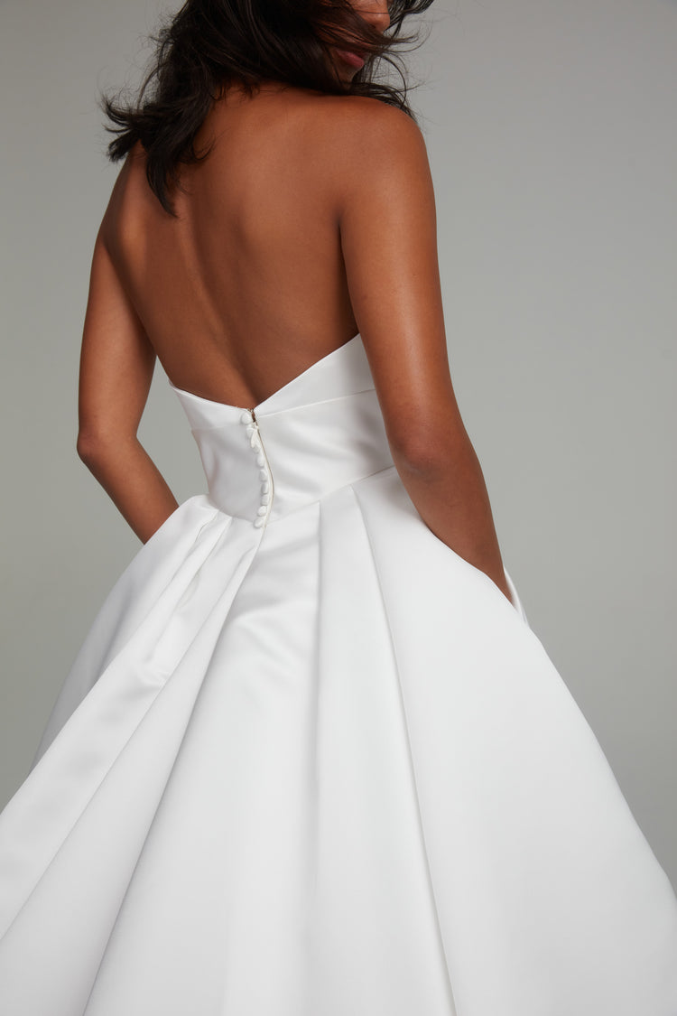 Rhodes, dress from Collection Bridal by Amsale, Fabric: duchess-satin