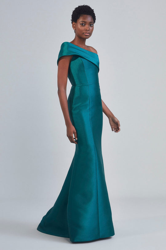 P402M - One Shoulder Fold Over Gown