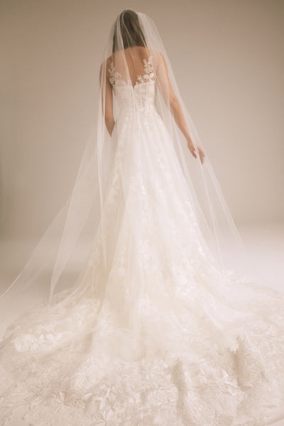 NouvelleAmsale_Bridal_ANISA_R4