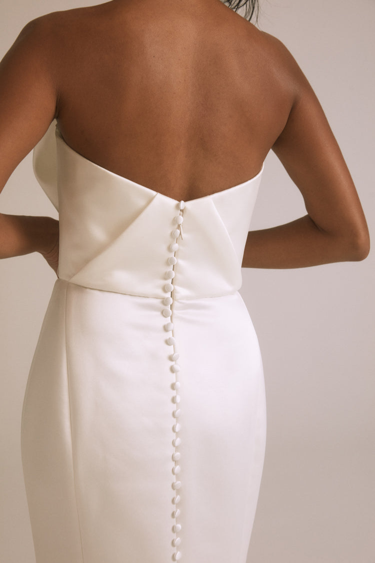 Gabrielle - Ivory, dress by color from Collection Bridal by Nouvelle Amsale