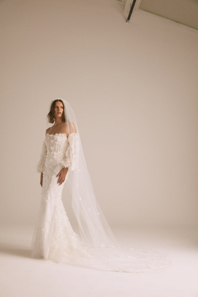 Product 3D Floral Embellished Veil Image