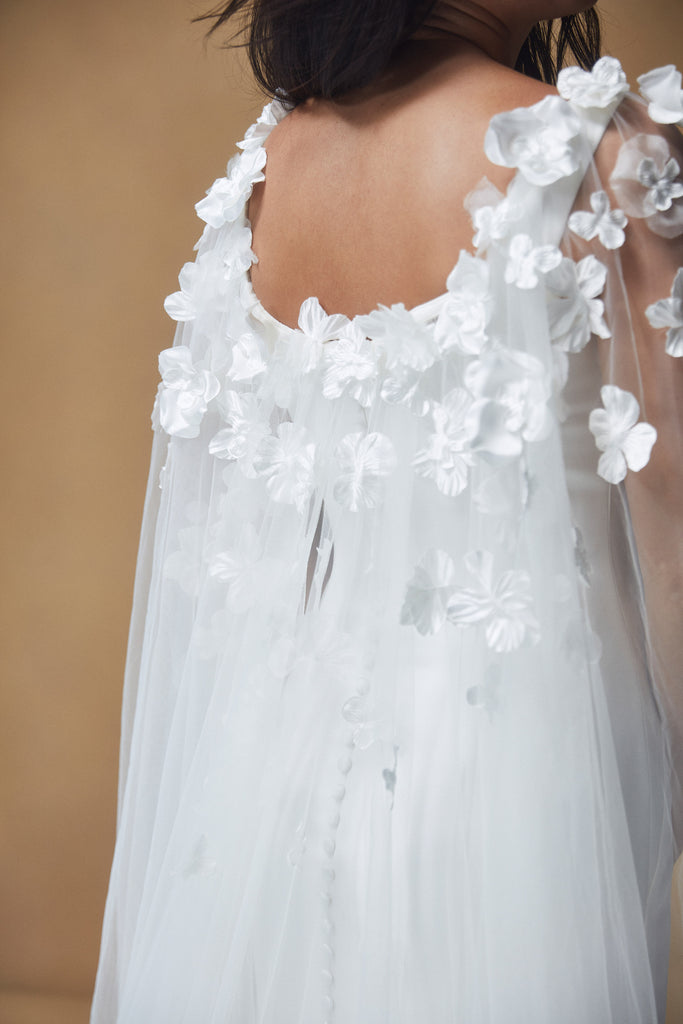 Product Manuela Image