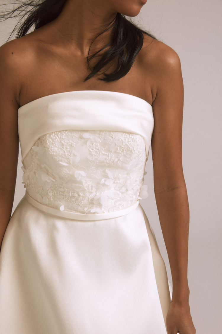 Miriam - Ivory, dress by color from Collection Bridal by Nouvelle Amsale