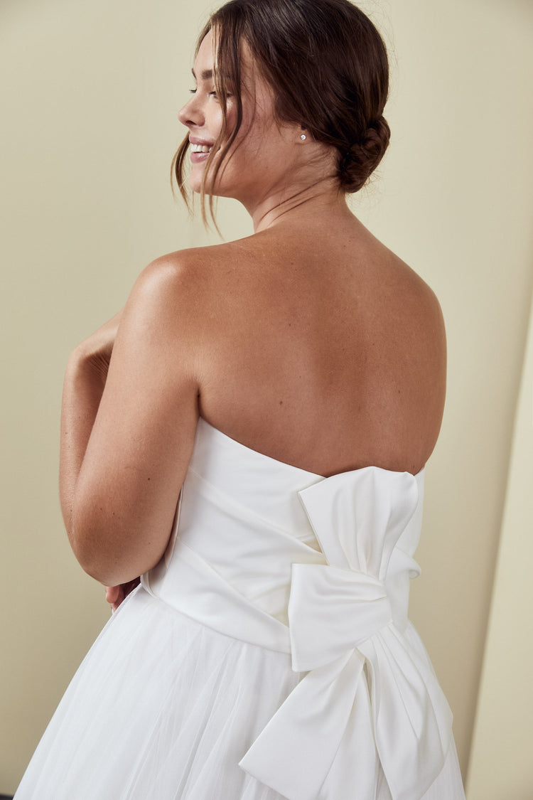 Etta - Ivory, dress by color from Collection Bridal by Nouvelle Amsale