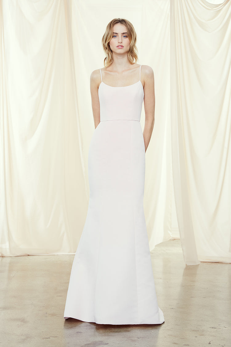 Moe, dress from Collection Bridesmaids by Amsale, Fabric: faille